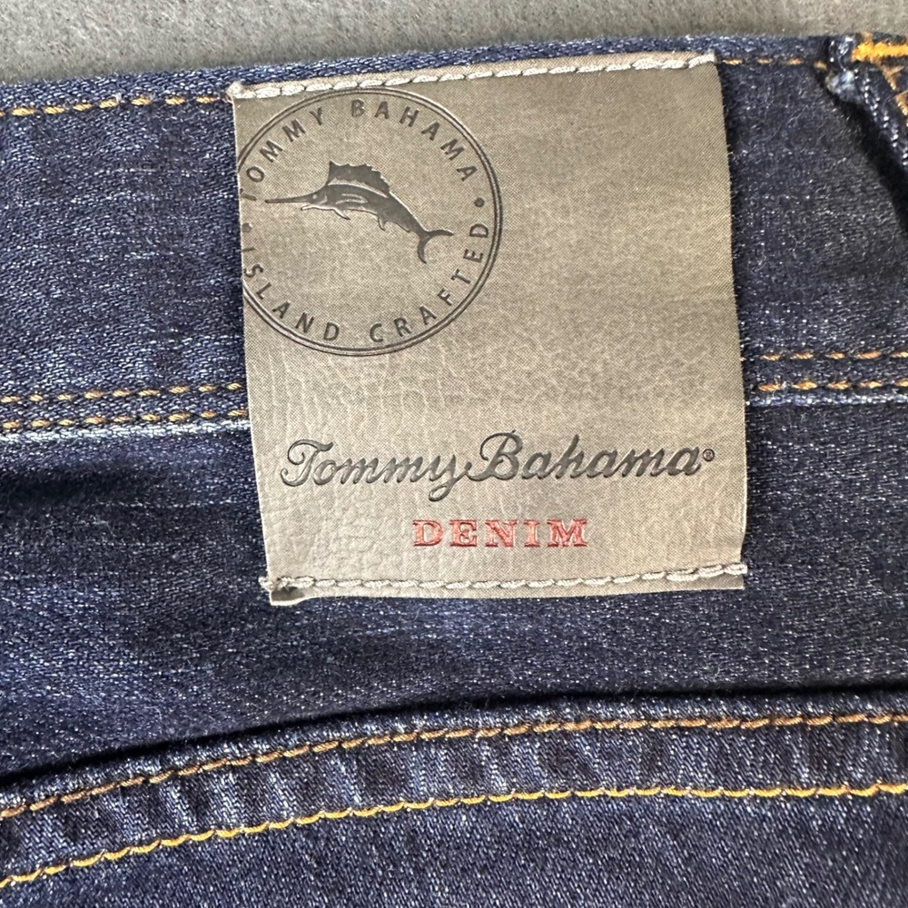 Tommy Bahama Mens Relaxed Fit Jeans Dark Indigo Blue Denim 32x29 - Picture 11 of 12